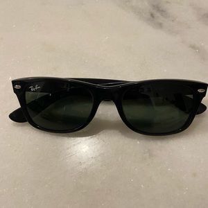 Ray-Ban New Wayfarer Sunglasses